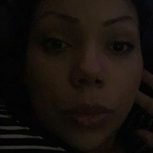 Meet your Posher, Janet